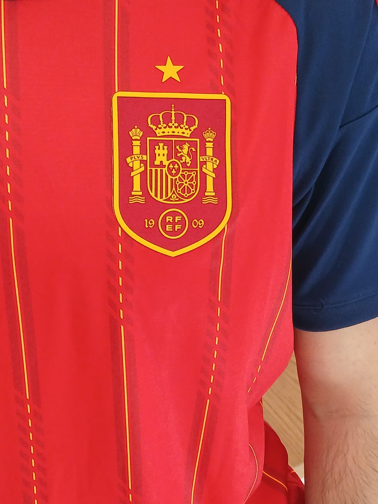Maillot Espagne rouge 2026